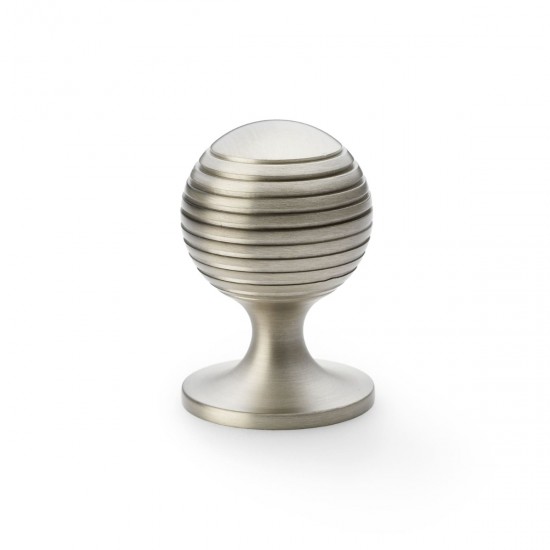 Reeded Ball Cabinet Knob