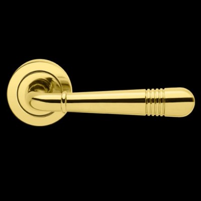 Karcher Design Montmartre R270 Door Lever Handle on a Round Rose