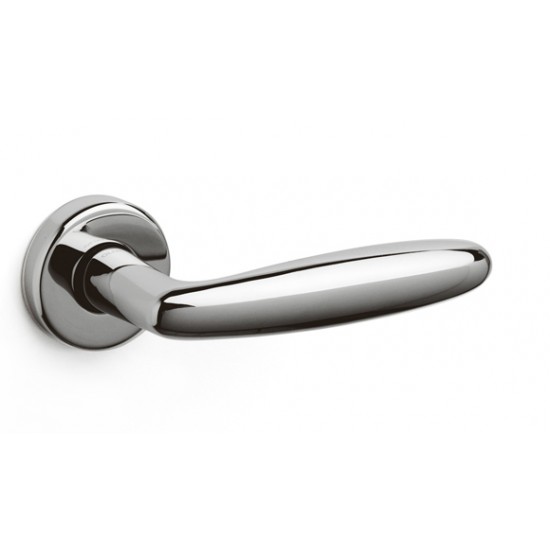 Olivari Flamina Door Handle on a Round Rose 