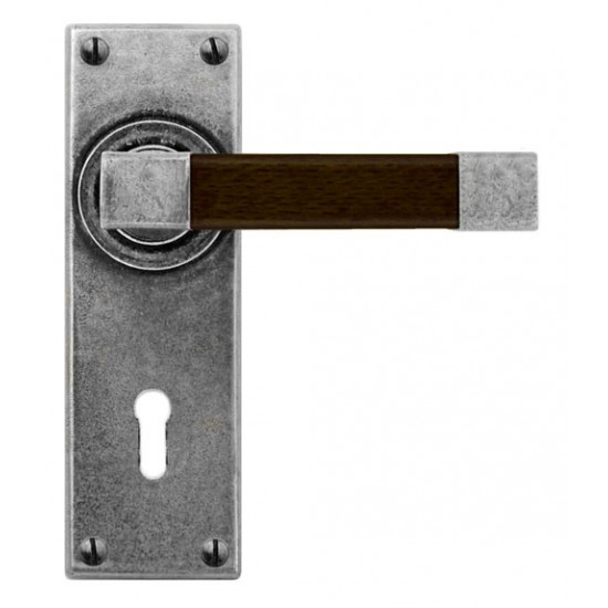 Finesse Design Eden Range Lock Door Handle on a Back Plate in Pewter